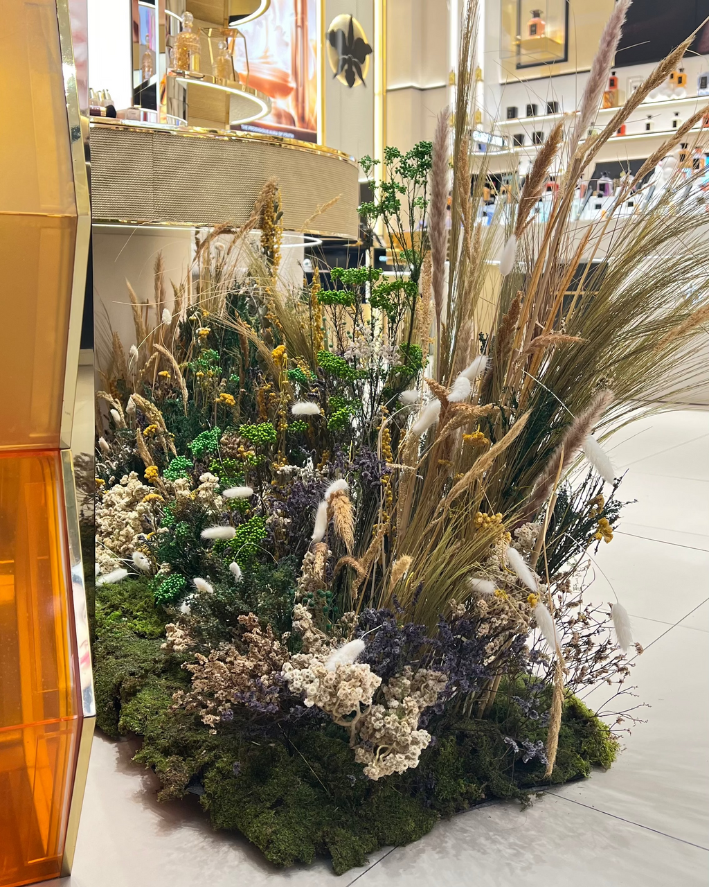Flower Installation for Brand